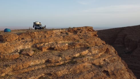 Great adventures with the family, tough Landrover Defender with roof tent