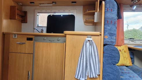 4p Chausson integrated uit 2005
