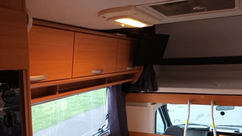 Ford Alkoven mit 7 Schlafplätzen von 2007