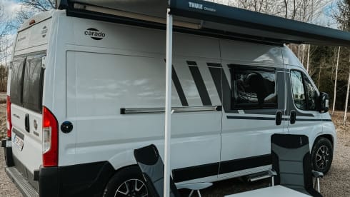 CampChamp – Brand new Campervan from 2024 with Skyloft, air conditioning and much more!
