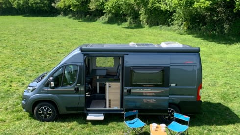 2-4 berth 2023 model deceptively spacious campervan