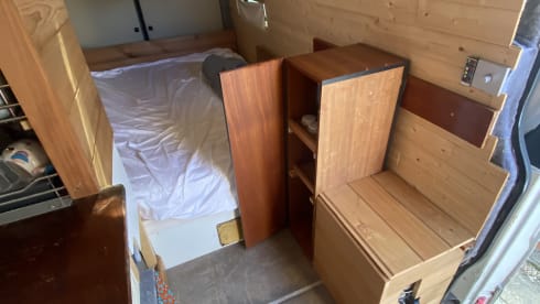 Big Boy – 3 berth Mercedes-Benz bus from 2014