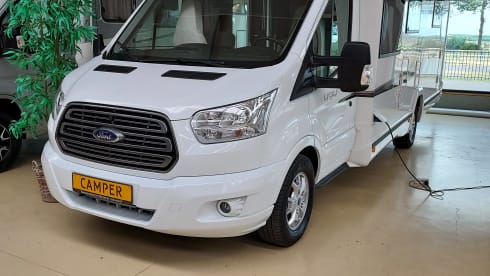 4-person Benimar semi-integrated from December 2016 euro6