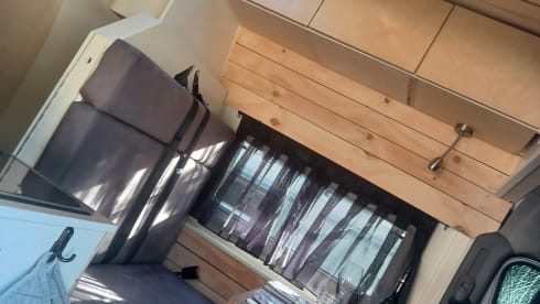 Buscamper – 2 person Renault bus from 2019