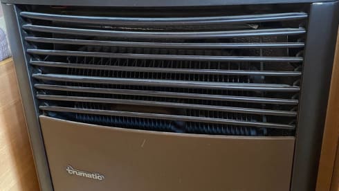 Louna  – Comping car 