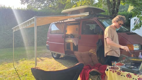 2-person Volkswagen T4 campervan - FOR SALE