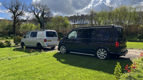 Billy – Our gorgeous twinkling Campervan