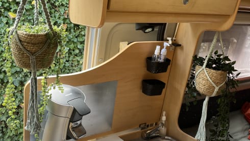 T’Beuzzie – Super Citroën Jumper Campervan 