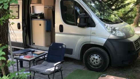 De bus – Fiat Ducato Professional self-build Bus camper
