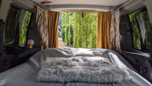 Fiat Doblo Malibu – Hobo/stealth/semi offgrid mini camper.