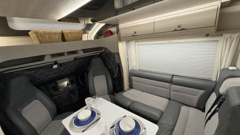 Nansi  – Compass 196 Camper da 6 posti letto 