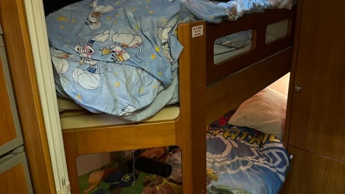 Hobby Siësta 650 – 6p Hobby alcove from 2010