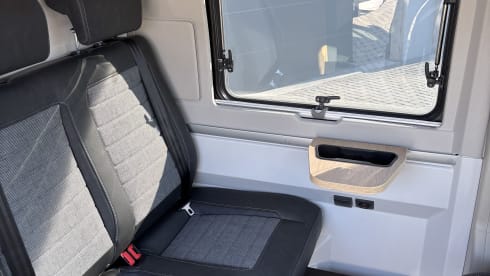 Adria Twin 640 SGX Sports AUTOMAAT