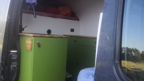 Ivy – Campervan for climbing and outdoor vacation