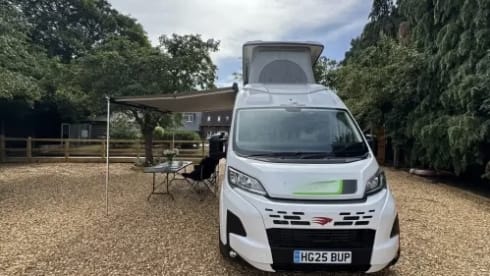 Es Vedra – BRAND NEW 2+1 Berth Roller Team Livingstone 2 (2025) Automatic