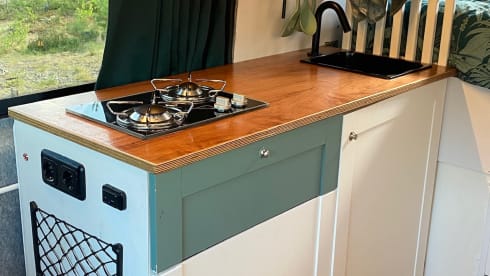 Casa Mobiel – Spacious off-grid Fiat Ducato bus camper - beautifully built in