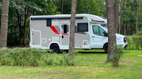 4p Challenger semi-integrated uit 2024