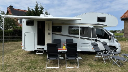 6p Carado alcove from 2015 with AIRCO