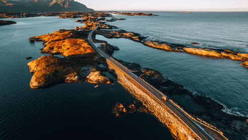 Vario Smurf – 4 fixed beds hotel on wheels