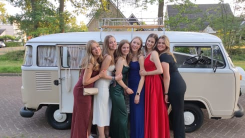 Tiny Finy Volkswagenbus Twente – Romantic, boutique Camper
