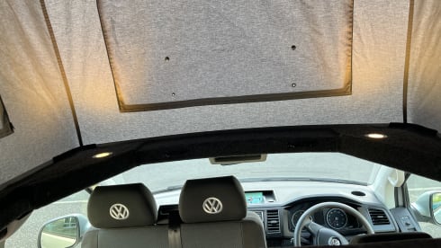 SM Campers – 4 berth VW Camper 2018