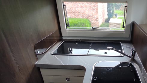 Benny – Nice camper for 4 people from 2022
