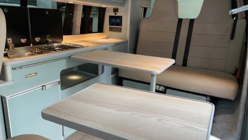 Lillibet – Adventure Ready – Stunning Bayleaf Green VW T6.1, 4 Berth – Pets Welcome