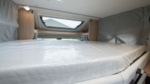 T69L – Complete HomeCar family camper with motor air conditioning and awning,