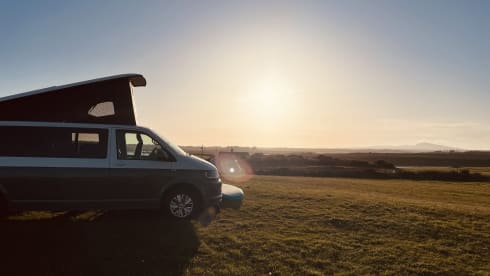 Baxter  – 4 berth Volkswagen campervan from 2018