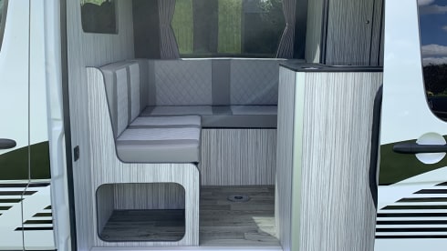 Maverick  – Luxury High Spec 3 Berth 2015 VW Crafter Campervan 