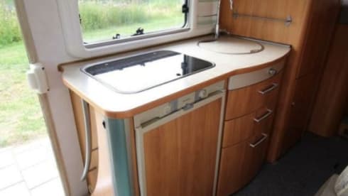 Hymmie – 4 person Hymer integrated from 2007 (air conditioning)