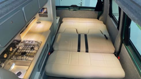 Lillibet – Adventure Ready – Stunning Bayleaf Green VW T6.1, 4 Berth – Pets Welcome