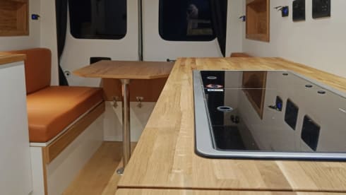 Phoenix_The_Van – 3 berth Peugeot campervan from 2021