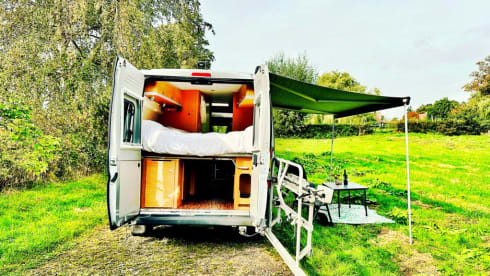Johnny de Camper – Luxury Fiat Ducato Hymer 