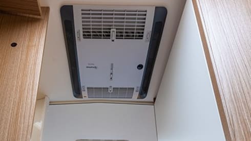 Carado T459 Automaat – Experience the freedom! Very spacious luxury - Queen bed - separate shower