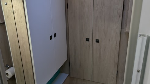 Auto-Trail F60 – 4 berth Autotrail semi-integrated from 2024