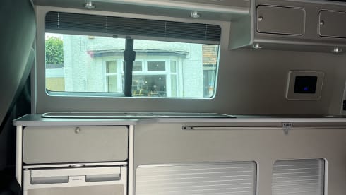 Jude – 4 berth Volkswagen LWB Campervan 2014 New Conversion 