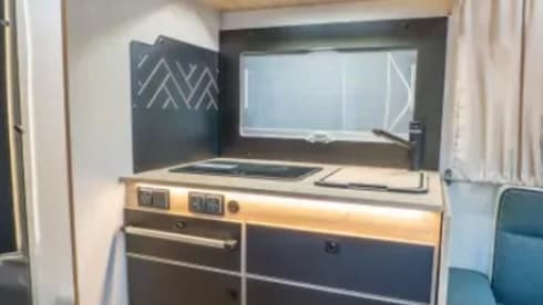 Bernard – 4p Chausson Etape Line 720 - experience freedom!