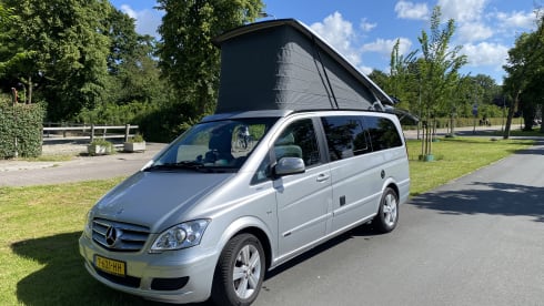 4p Mercedes-Benz 3l V6 campervan from 2014