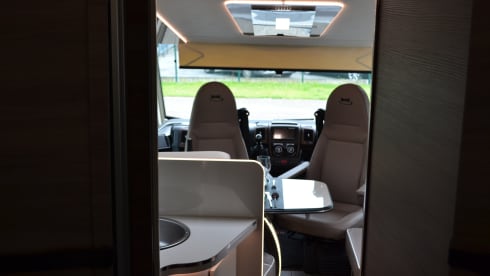 Fiat MC Louis Carat 873 integral from 2022