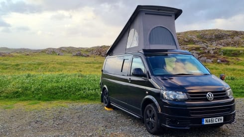 Monika – Vw family T5 -  LWB campervan sleeps 4 
