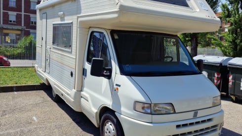 Alex – Attic with air conditioning