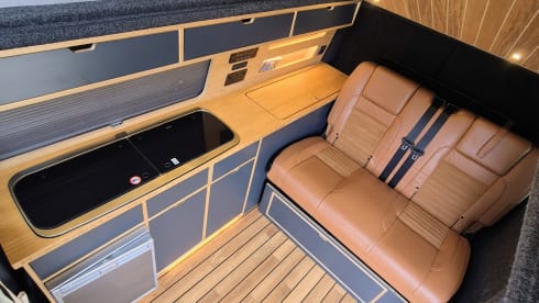 FERNWEH – Fernweh - Camping-car VW de luxe idéal pour les aventures hors réseau