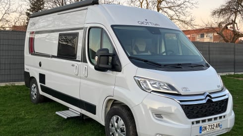 Camper Van GIOTTIVAN 60B 4 places new