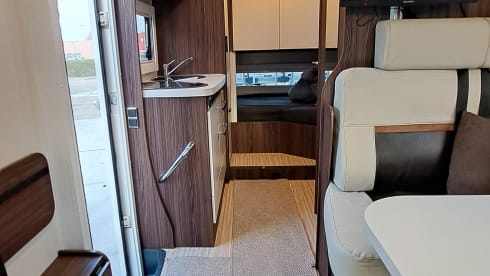 5p Benimar semi-integrated uit 2019