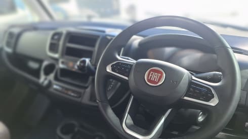 4 berth Adria Sonic Supreme 710 DC  - BRAND NEW 2025 (75 REG)