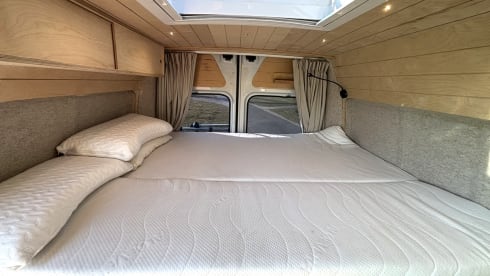 Kees ''Keesie'' de Kemper – Nice Opel camper van for 2 people