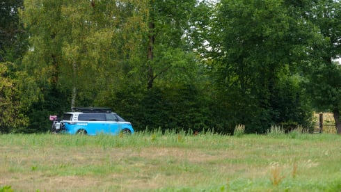 YOWWW –  E-campervan ID. Buzz
