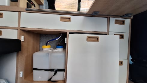 Vrijheid op vier wielen: huur deze fijne VW T6 camper!