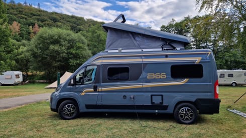 Tummo, a boutique VAN experience - Bürstner 4P - 2026